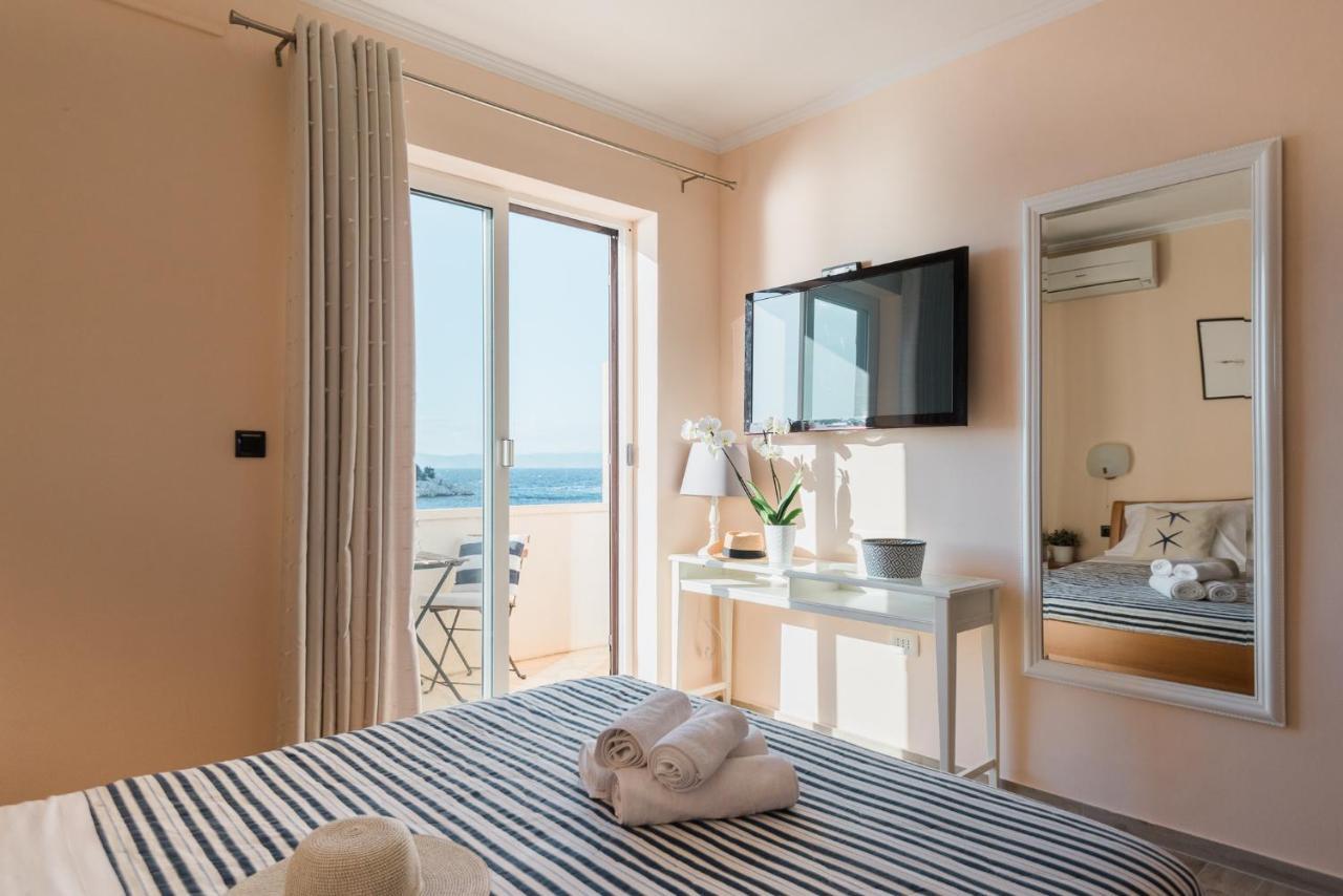 Lastovo Accommodation Triton מראה חיצוני תמונה