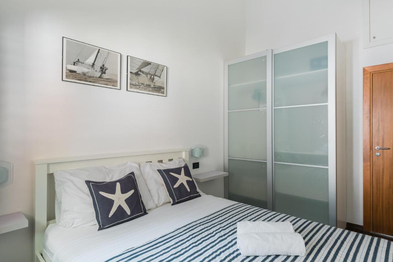 Lastovo Accommodation Triton מראה חיצוני תמונה