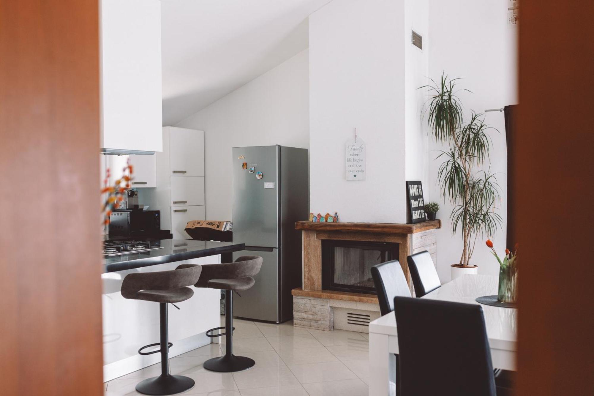 Lastovo Accommodation Triton מראה חיצוני תמונה