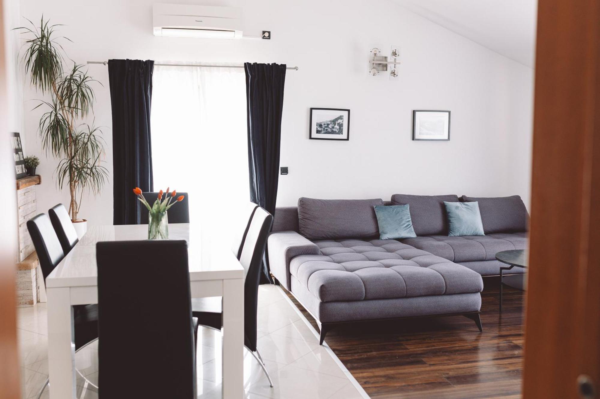 Lastovo Accommodation Triton מראה חיצוני תמונה