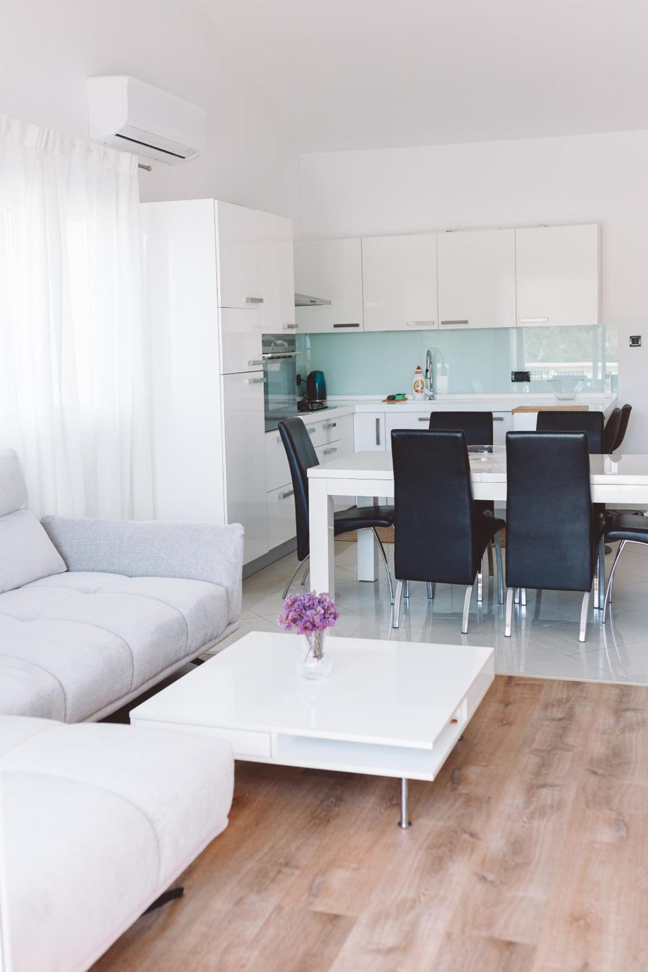 Lastovo Accommodation Triton מראה חיצוני תמונה
